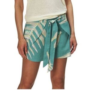 Patagonia Garden Island Tie Front Shorts Hemp Tencel Tropical Print L